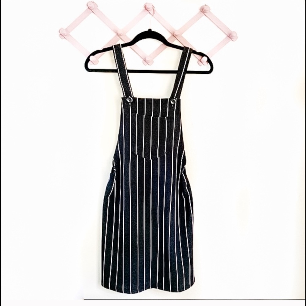 SHEIN Black White Overall Dress